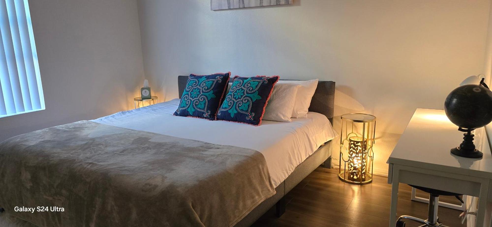 1bdr In The Heart Of Marina Del Rey *